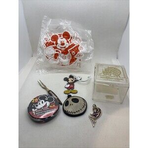 Disney Lot Of Collectibles - Mickey Mouse